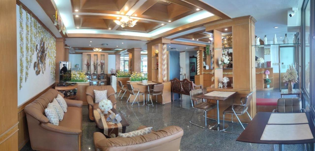 Areena Resort And Hotel Uttaradit Ngoại thất bức ảnh