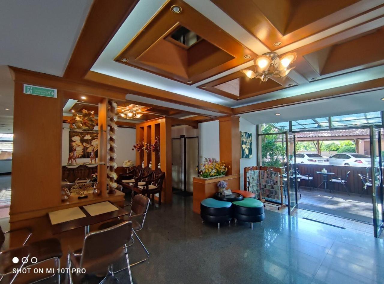 Areena Resort And Hotel Uttaradit Ngoại thất bức ảnh
