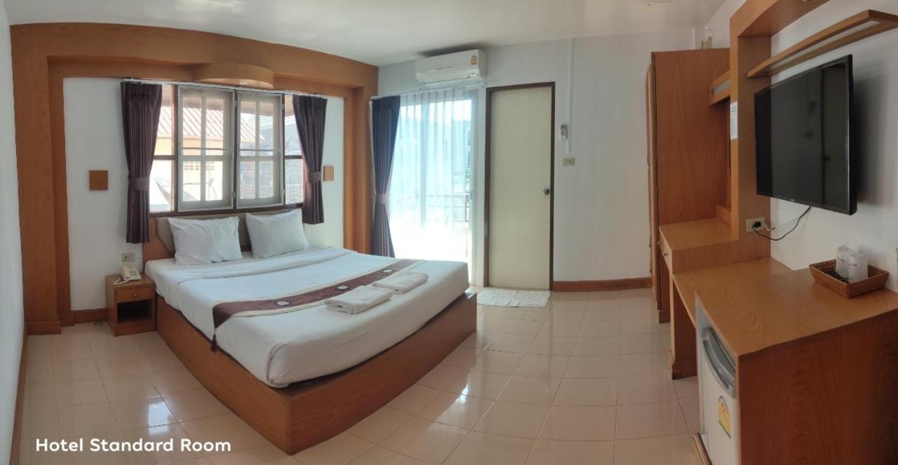Areena Resort And Hotel Uttaradit Ngoại thất bức ảnh